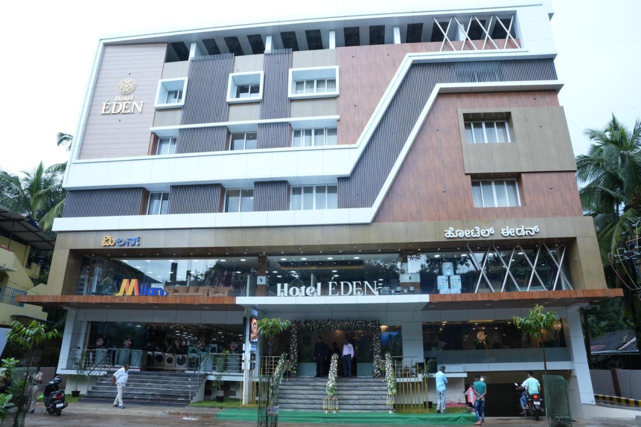 Hotel Eden Karwar Exterior photo
